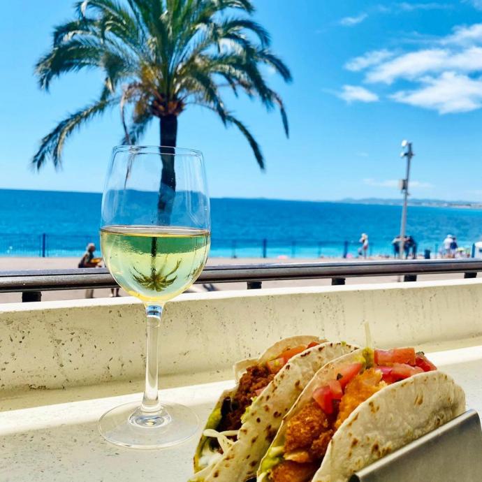 Top 5 places for a drink in Nice